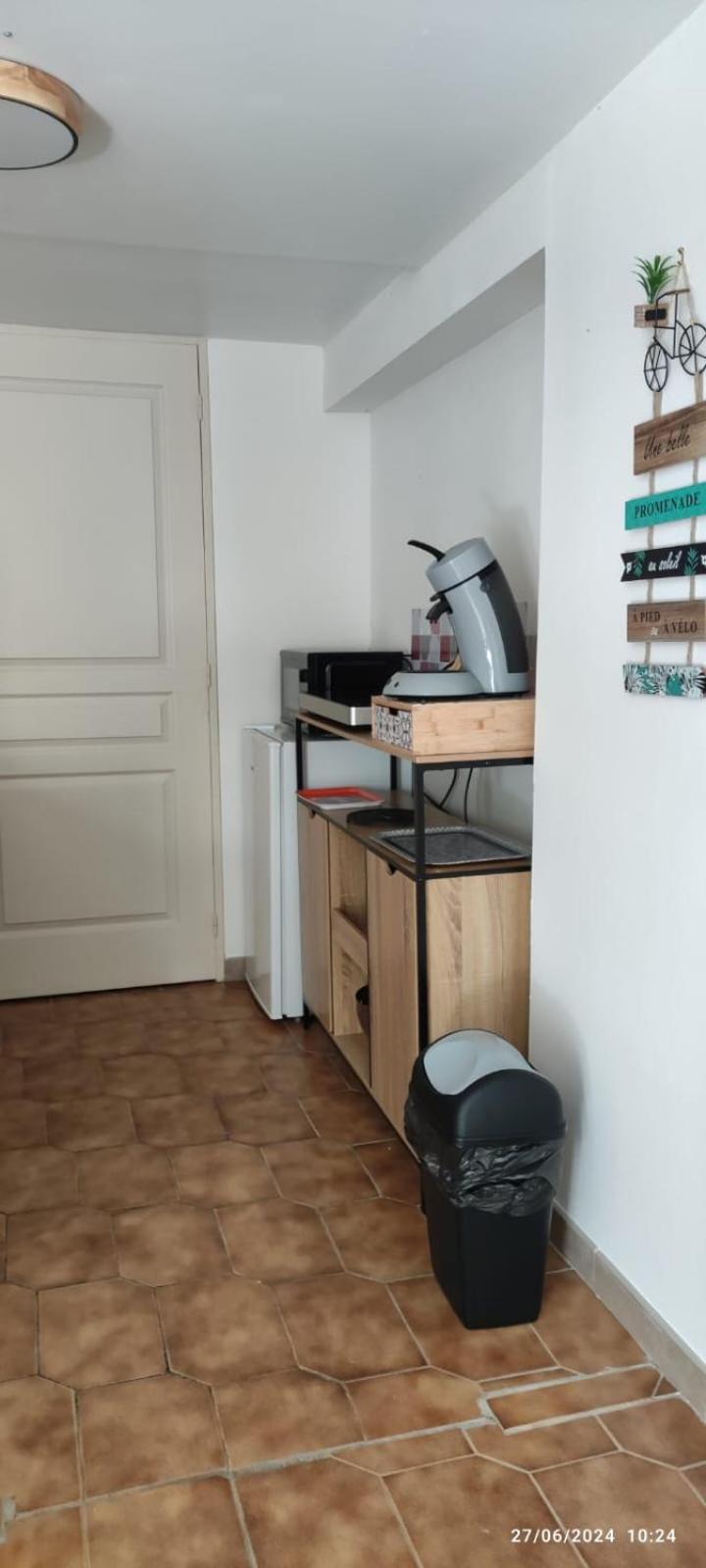 A L Ombre Du Figuier Apartman Cagnac-les-Mines Kültér fotó