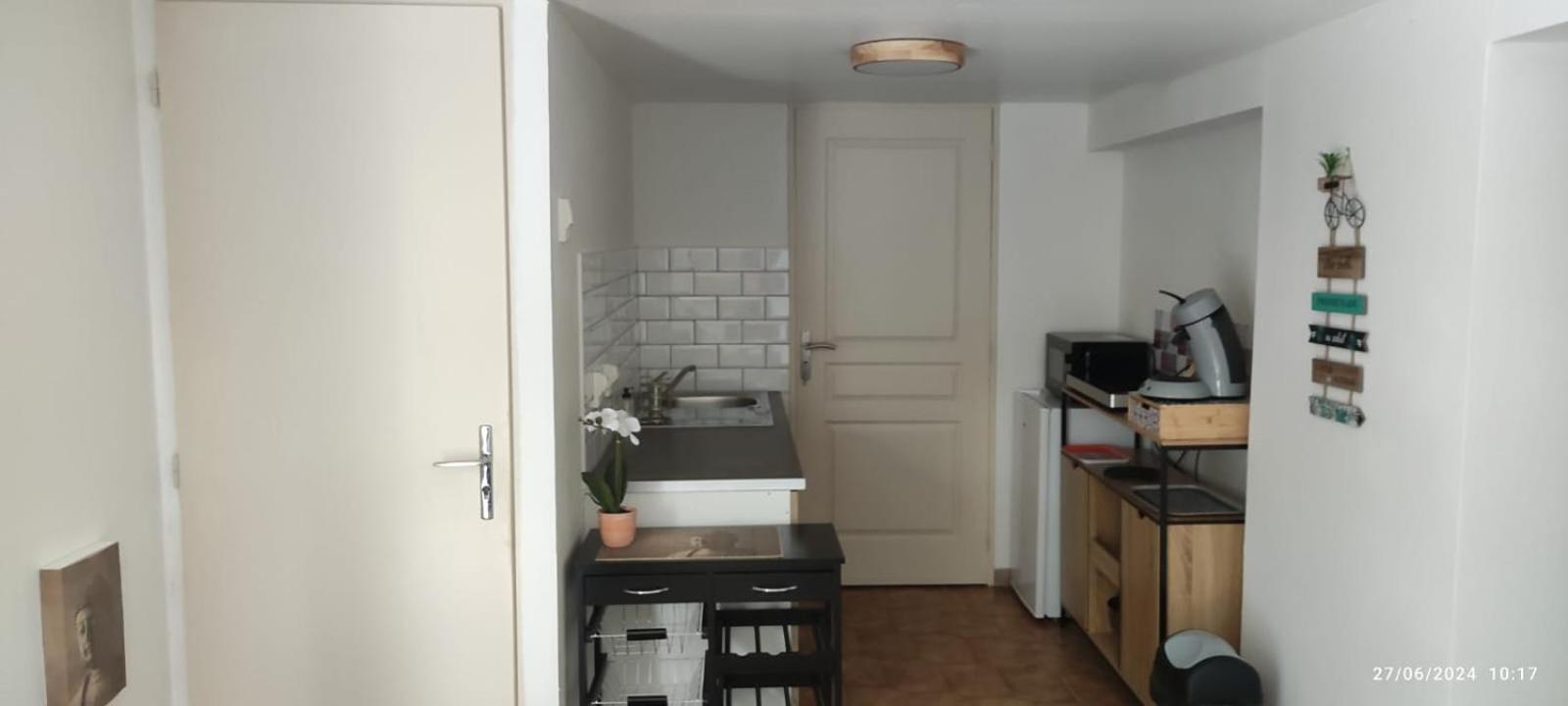 A L Ombre Du Figuier Apartman Cagnac-les-Mines Kültér fotó